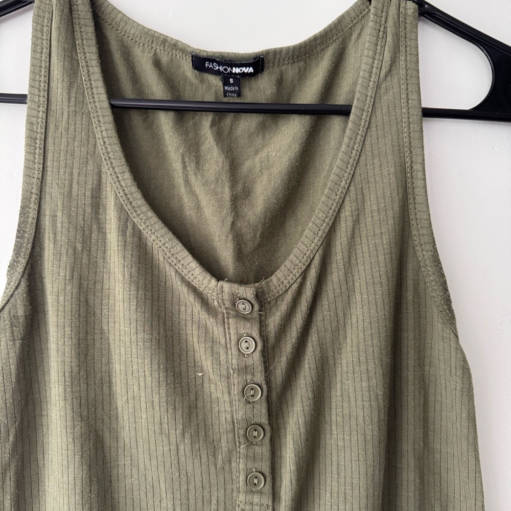 Fashion Nova Sage Buttoned Tank Top‎